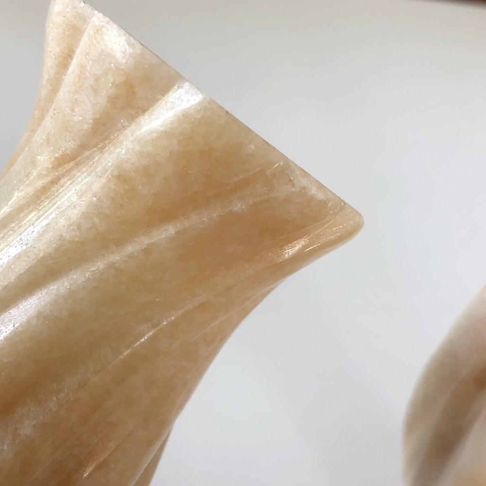 Hand-Carved Alabaster Vase Pair in Cream and Tan - Picture 5 of 11